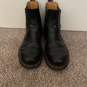 Black Chelsea boot